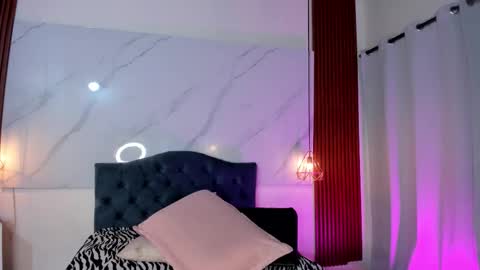 sara_zc online show from October 31, 12:53 pm