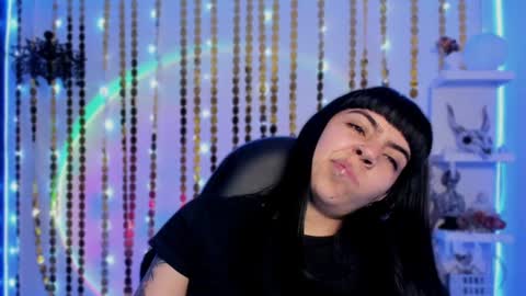 Snapshot of saraadesire chatting on January 10, 11:39 pm Sara online show from January 10, 11:39 pm
