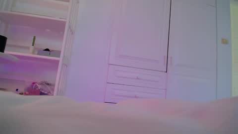 Snapshot of sarah__marlow__ chatting on February 12, 10:35 am Kristina Marl online show from February 12, 10:35 am