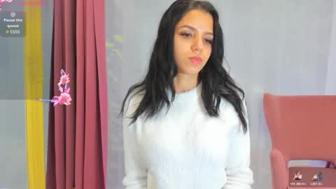 Sara online show from November 15, 10:49 am