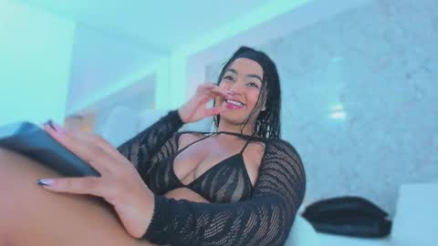 Snapshot of sarah_sanz chatting on October 20, 12:08 pm sarah online show from October 20, 12:08 pm