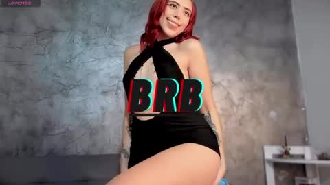 sarahgrant_ online show from February 25, 2:54 am