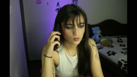 Snapshot of sarahtaylor4 chatting on February 4, 7:11 pm Sarah Taylor online show from February 4, 7:11 pm