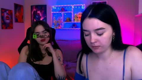 sarahwelddy online show from April 28, 11:08 pm