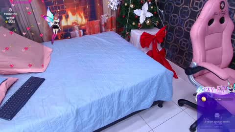 Snapshot of sarak_ chatting on December 30, 12:09 pm Sara online show from December 30, 12:09 pm