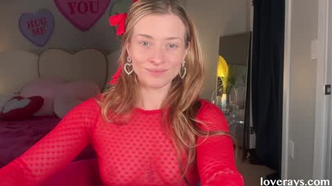 saraloverays online show from February 15, 12:24 am