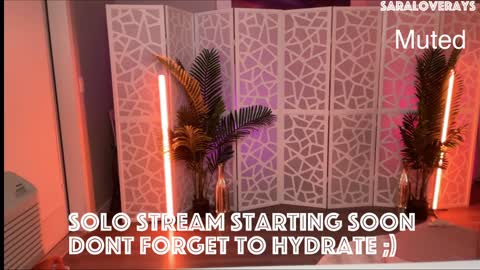 saraloverays online show from January 14, 2:50 am