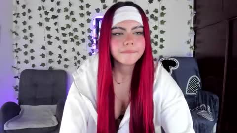 saray__jones online show from January 14, 5:07 pm