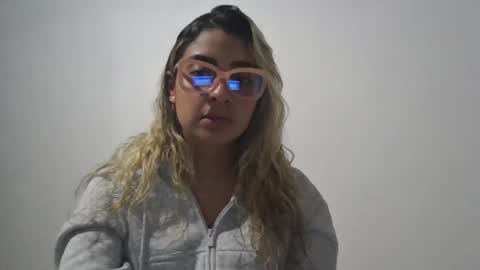 Snapshot of sarissmunera chatting on March 8, 3:05 am sarissmunera online show from March 8, 3:05 am