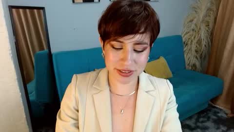 Snapshot of sarita_klein chatting on October 16, 12:24 am sarita_klein online show from October 16, 12:24 am