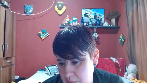 S A S H A R O S E online show from April 7, 12:18 pm