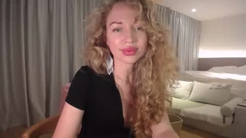 Sasha online show from November 30, 2:43 pm