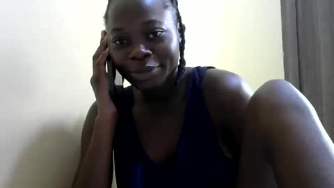 sassy_bloom online show from December 22, 6:39 am