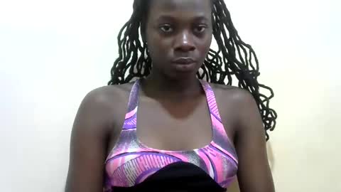 sassy_bloom online show from December 11, 9:52 am