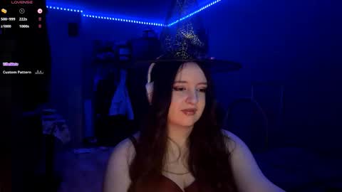 Marmulka or Mary online show from October 31, 7:40 pm