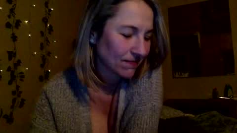 Sassyella online show from March 10, 5:00 am