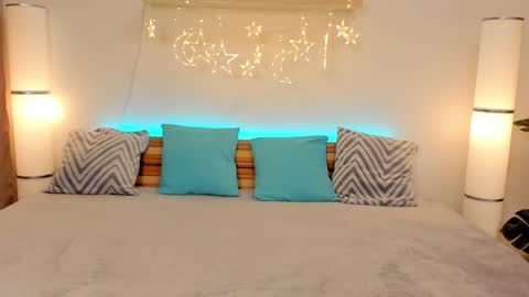 Sati online show from February 6, 11:04 pm