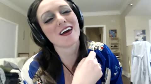 Satine online show from February 4, 9:07 am