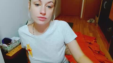 Satinqueen90 online show from October 22, 6:29 am