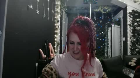 Snapshot of saucysky chatting on March 1, 9:26 pm SaucySky online show from March 1, 9:26 pm