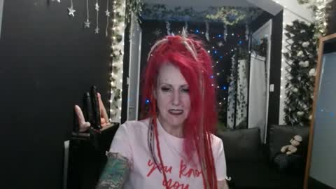 Snapshot of saucysky chatting on February 11, 9:03 pm SaucySky online show from February 11, 9:03 pm