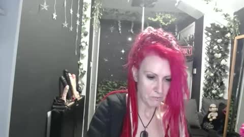 SaucySky online show from February 16, 9:31 am