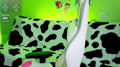 Snapshot of savage_lust_ chatting on September 16, 2:52 am Ariel online show from September 16, 2:52 am