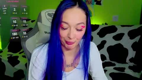Snapshot of savage_lust_ chatting on September 19, 4:22 am Ariel online show from September 19, 4:22 am