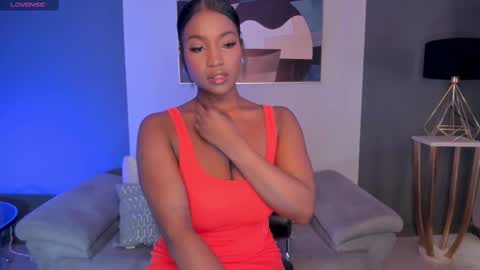 S a v a n n a h  online show from February 25, 2:04 pm