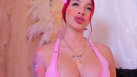 Snapshot of scarleett_jones chatting on October 12, 12:57 am scarleett jones online show from October 12, 12:57 am