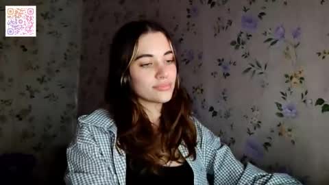 Kira online show from November 9, 8:05 pm