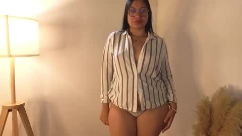 scarlet__15 online show from February 25, 2:15 pm