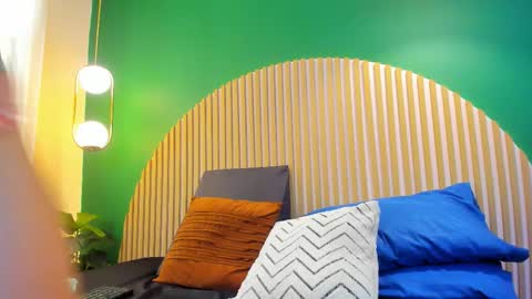 Scarlet Edwars online show from October 30, 8:43 pm