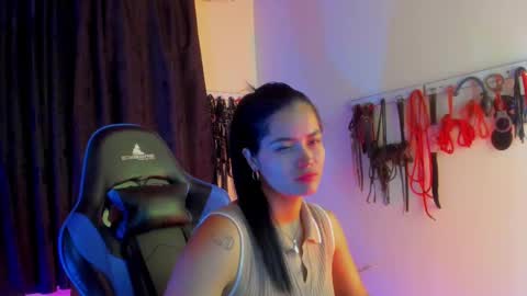 Snapshot of scarlet_kennedy98 chatting on October 7, 10:58 pm scarlet taylor kennedy online show from October 7, 10:58 pm