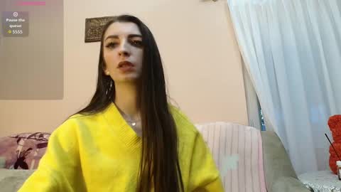 Scarlet online show from March 16, 4:33 pm