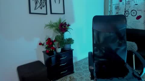 Snapshot of scarlet_villamizar chatting on September 11, 4:02 am SCARLET online show from September 11, 4:02 am