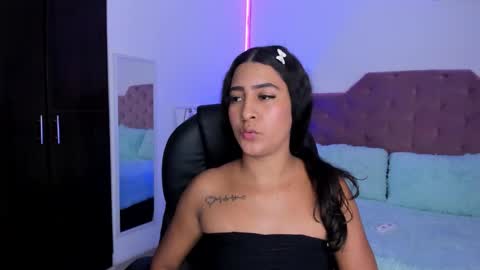 scarletdesire_ online show from October 17, 8:34 pm