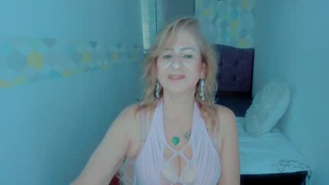 S C A R L E T online show from December 30, 11:48 am