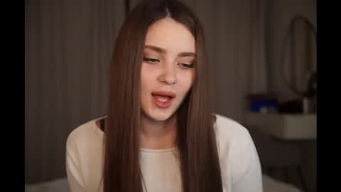 Scarlet online show from December 16, 8:04 pm