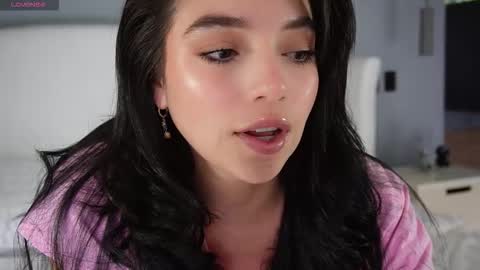 Snapshot of scarlett__baker11 chatting on October 2, 6:46 pm juli online show from October 2, 6:46 pm