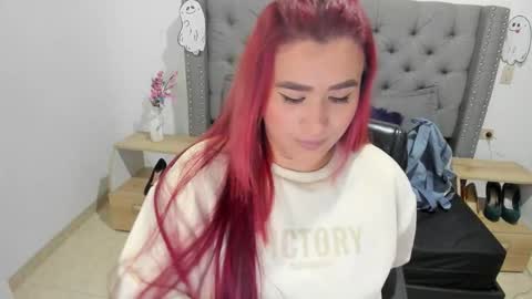 Scarlett Anaiz online show from January 5, 9:29 pm