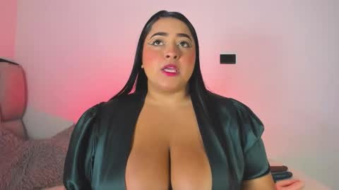 Snapshot of scarlett_lewis2 chatting on September 21, 1:59 am SweetScarlett online show from September 21, 1:59 am