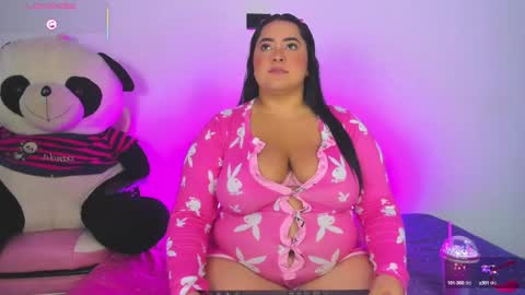 Snapshot of scarlett_lewis2 chatting on January 30, 2:16 am SweetScarlett online show from January 30, 2:16 am