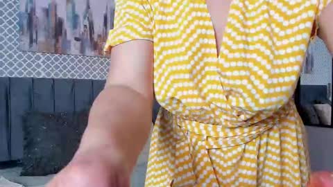 Scarlett online show from October 19, 5:04 pm