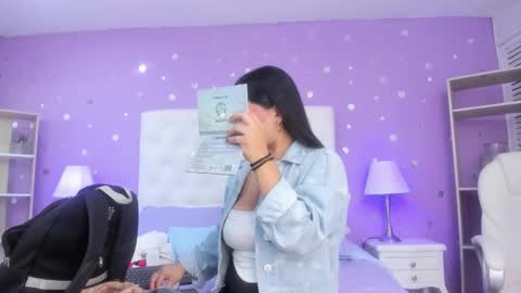 Scarlette  online show from December 4, 3:20 am