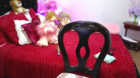 Scarlette online show from December 4, 9:29 am