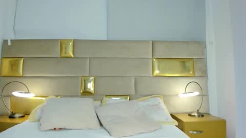 Scarlett Fever online show from October 30, 1:23 pm