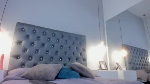 Snapshot of scarlettgonzalez_ chatting on September 25, 12:37 pm scarlettgonzalez_ online show from September 25, 12:37 pm