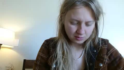 Snapshot of scartit chatting on February 27, 5:47 pm ScarTit Bernhard online show from February 27, 5:47 pm