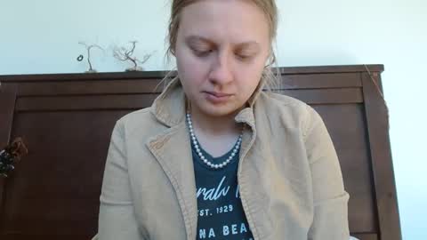 Snapshot of scartit chatting on February 22, 4:59 pm ScarTit Bernhard online show from February 22, 4:59 pm